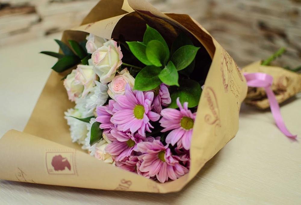 Букет цветов из: Розы и Хризантемы в Али-Бердуковском