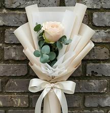 Букет цветов из:  Розы в Али-Бердуковском