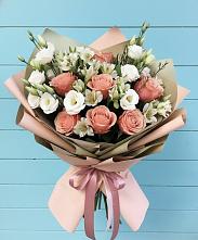 Букет цветов из:  Розы, Альстромерии и Лизиантусы в Али-Бердуковском