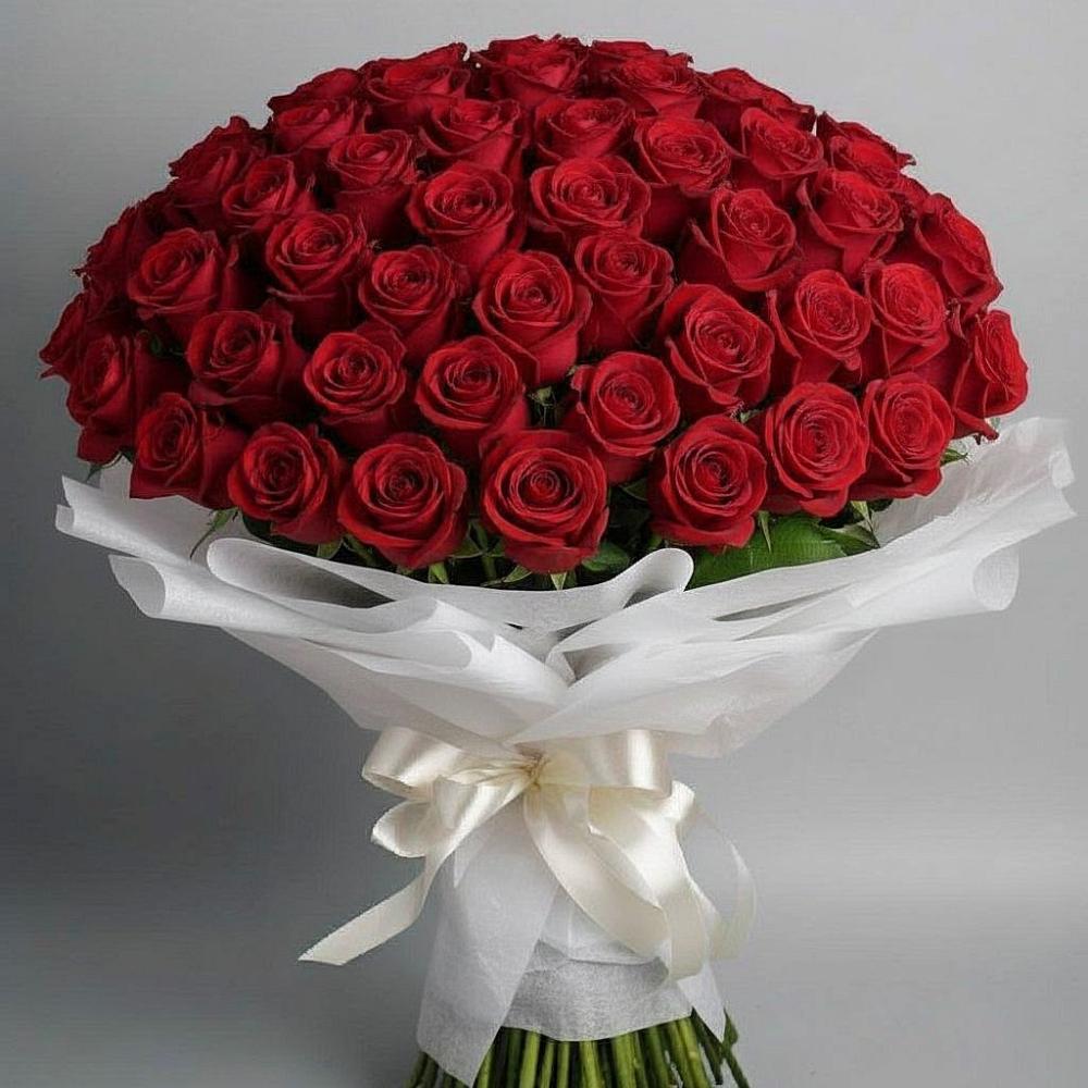 Букет 101 Красная роза Блэк Мэджик в Али-Бердуковском