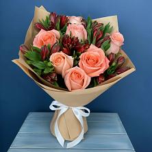 Букет цветов из:  Розы и Альстромерии в Али-Бердуковском