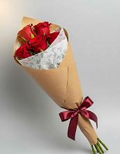 Букет цветов из:  Розы в Али-Бердуковском