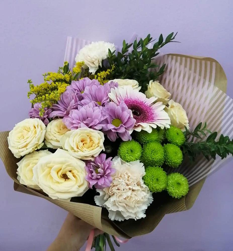 Букет цветов из: Хризантемы, Розы, Гвоздики и Герберы в Али-Бердуковском