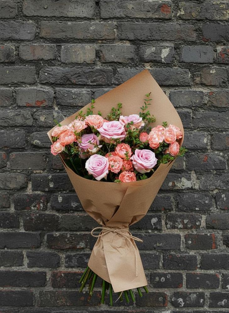 Букет цветов из: Розы в Али-Бердуковском