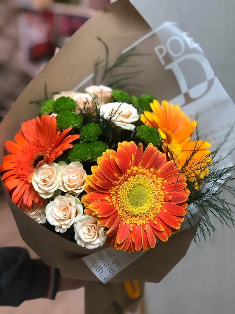 Букет цветов из: Герберы, Хризантемы и Розы в Али-Бердуковском