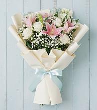 Букет цветов из:  Лилии в Али-Бердуковском