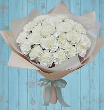 Букет цветов из:  Гвоздики в Али-Бердуковском
