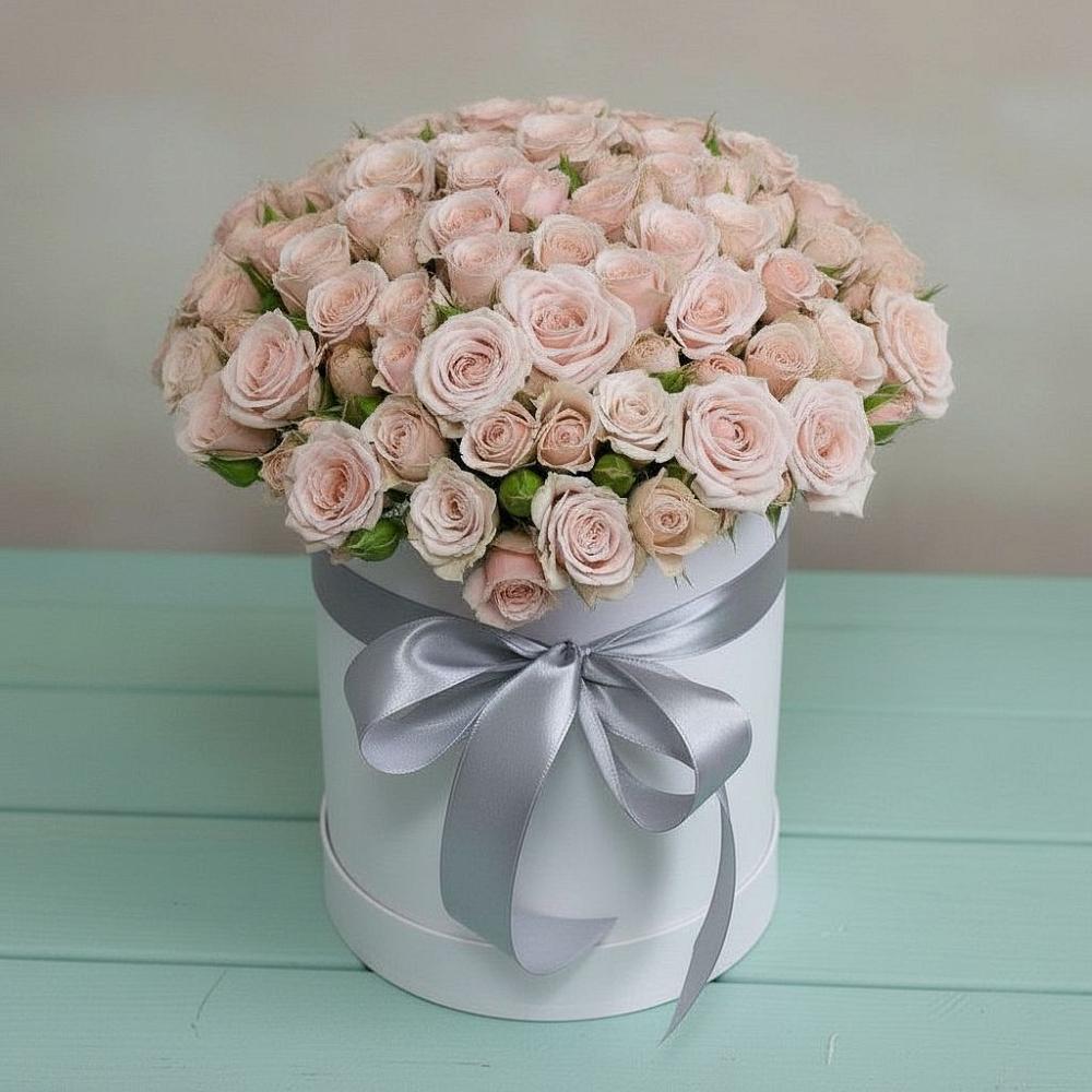 Цветочная композиция из Розы в шляпной коробке в Али-Бердуковском