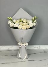 Букет цветов из:  Розы и Лизиантусы в Али-Бердуковском